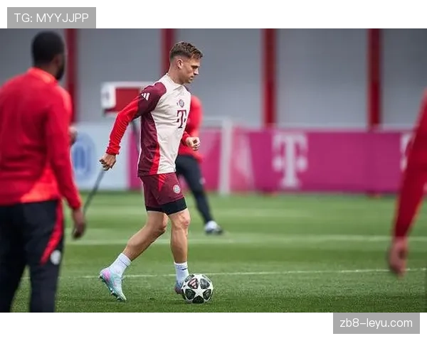 拜仁慕尼黑更衣室氛围回暖,全队团结一心迎战新赛季 拜仁慕尼黑更衣室氛围回暖,全队团结一心迎战新赛季