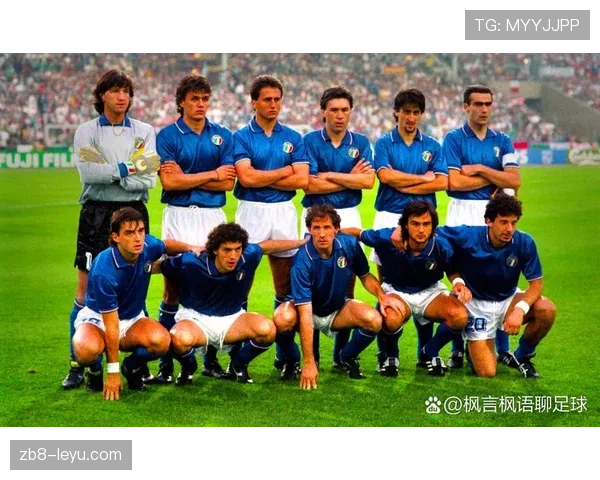 贝肯鲍尔职业生涯里程碑回顾：传奇成就闪耀足坛